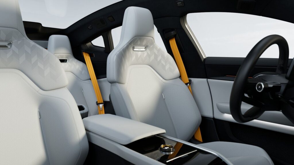 RECARO GT-forseter i Polestar 5